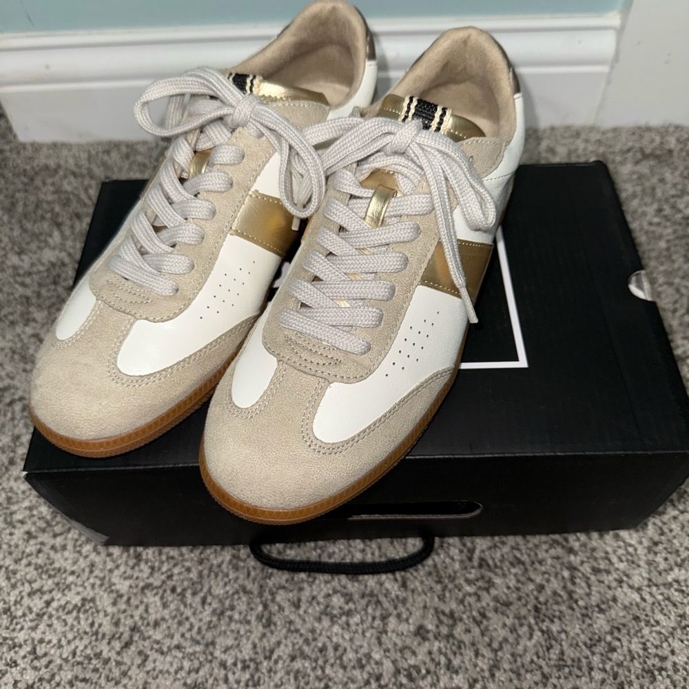 Stylish Women's White and Gold Sneakers